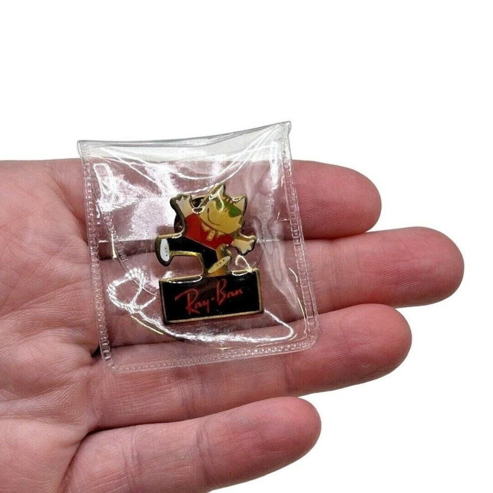 Vintage Ray-Ban Sunglasses Character Enamel Lapel Pin Gold Tone Promo Logo